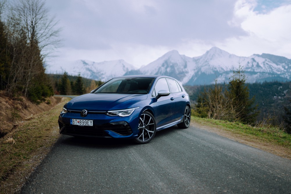 Volkswagen Golf R